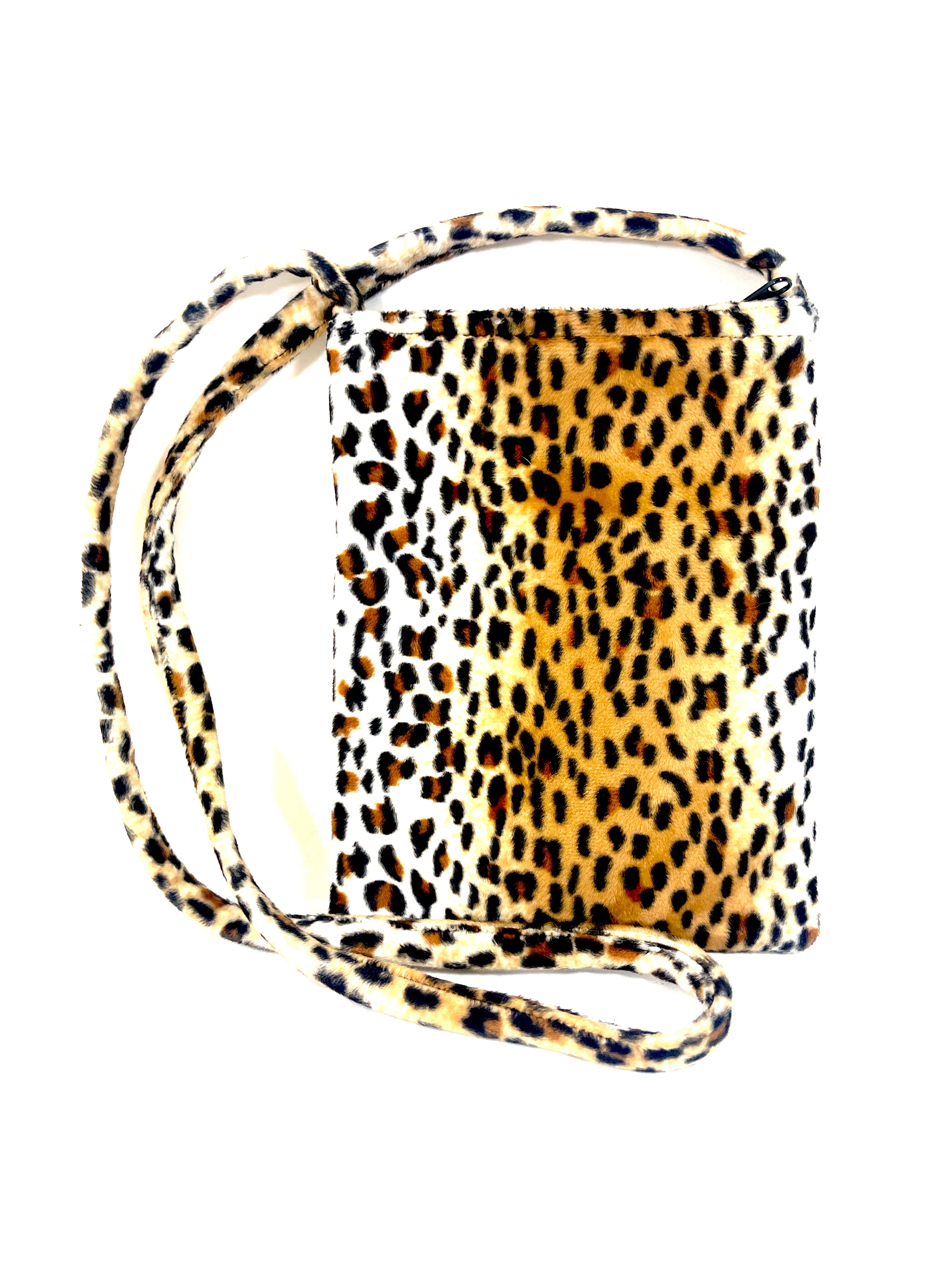 Patch Purse in Leopard Faux Fur